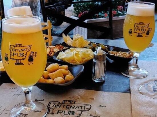 Gli Antenati